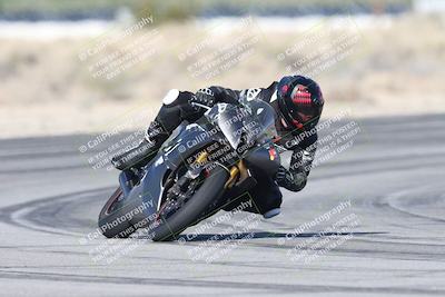 media/Nov-30-2025-TrackXperience (Sun) [[c0061d280f]]/1-Level 3/Session 3 (Turn 16)/